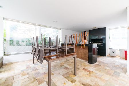 Apartamento à venda com 115m², 3 quartos e 2 vagasChurrasqueira