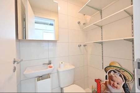 Apartamento à venda com 115m², 3 quartos e 2 vagasBanheiro de Serviço