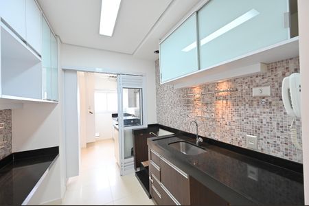 Apartamento à venda com 115m², 3 quartos e 2 vagasCozinha