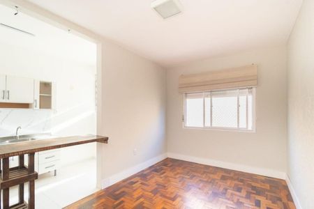 Sala  de apartamento para alugar com 2 quartos, 65m² em Menino Deus, Porto Alegre