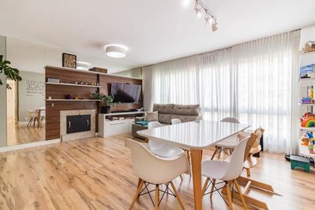 Sala de apartamento para alugar com 3 quartos, 106m² em Passo d’Areia, Porto Alegre