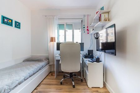 Quarto 1 de apartamento para alugar com 3 quartos, 106m² em Passo d’Areia, Porto Alegre