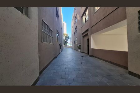 Apartamento para alugar com 100m², 2 quartos e 1 vagaÁrea comum