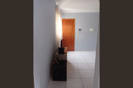 Sala de apartamento para alugar com 2 quartos, 44m² em Jardim Yeda, Campinas