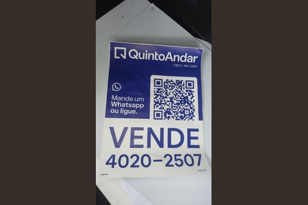 Casa à venda com 300m², 2 quartos e 5 vagasPlaca instalada