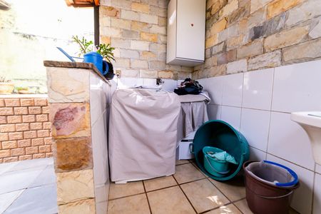 Casa à venda com 300m², 2 quartos e 5 vagasÁrea de Serviço