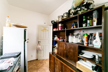 Casa à venda com 300m², 2 quartos e 5 vagasQuarto 2