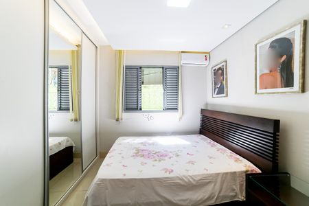 Casa à venda com 300m², 2 quartos e 5 vagasQuarto 1