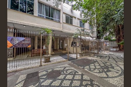 Apartamento para alugar com 72m², 2 quartos e sem vaga