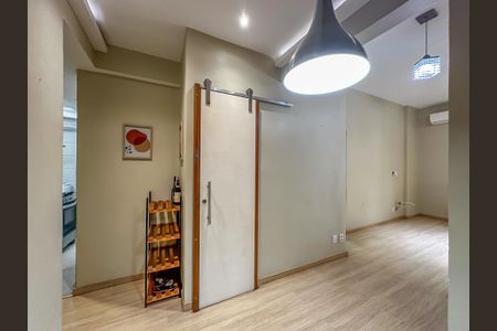 Apartamento para alugar com 72m², 2 quartos e sem vaga