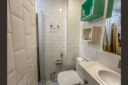 Apartamento para alugar com 72m², 2 quartos e sem vaga