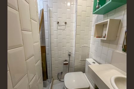 Apartamento para alugar com 72m², 2 quartos e sem vaga