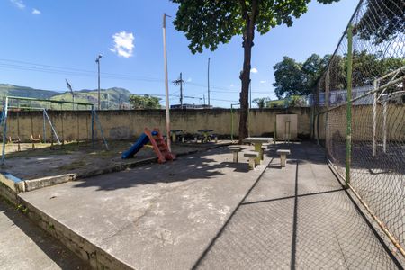 Apartamento para alugar com 47m², 2 quartos e 1 vaga Apartamento para alugar com 47m², 2 quartos e 1 vagaÁrea comum - Playground