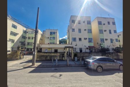 Apartamento para alugar com 47m², 2 quartos e 1 vaga Apartamento para alugar com 47m², 2 quartos e 1 vagaFachado do condomínio