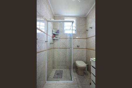 Casa à venda com 180m², 3 quartos e 2 vagasBanheiro