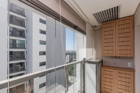Studio para alugar com 32m², 1 quarto e sem vaga Studio para alugar com 32m², 1 quarto e sem vagaÁrea de serviço