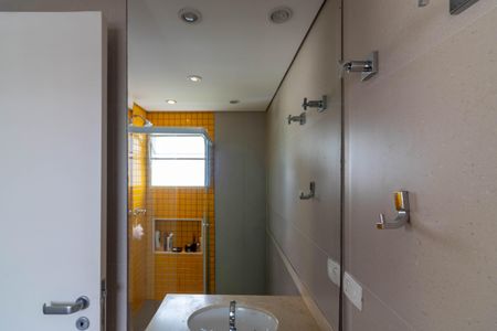 Apartamento para alugar com 92m², 3 quartos e 1 vagaBanheiro da Suíte