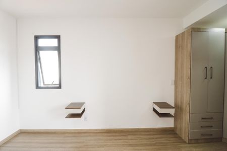 Apartamento para alugar com 27m², 1 quarto e sem vaga Apartamento para alugar com 27m², 1 quarto e sem vagaSala/Quarto