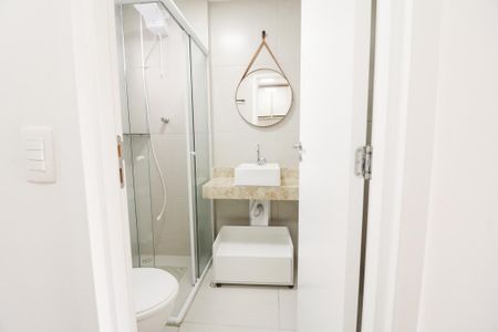 Banheiro de apartamento para alugar com 1 quarto, 27m² em Jardim São Paulo, São Paulo