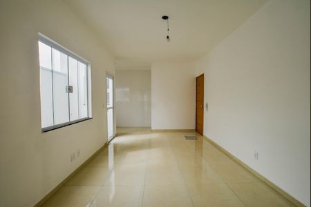 Sala de apartamento à venda com 2 quartos, 55m² em Cidade São Jorge, Santo André
