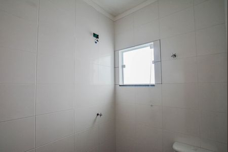 Apartamento à venda com 55m², 2 quartos e 1 vaga Apartamento à venda com 55m², 2 quartos e 1 vagaBanheiro
