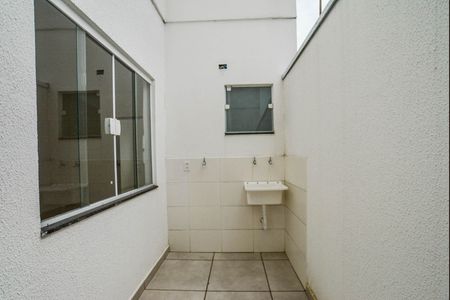 Apartamento à venda com 55m², 2 quartos e 1 vaga Apartamento à venda com 55m², 2 quartos e 1 vagaÁrea de Serviço