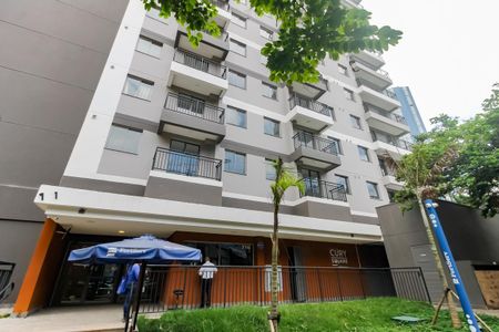 Apartamento à venda com 37m², 2 quartos e sem vaga Apartamento à venda com 37m², 2 quartos e sem vagaFachada e portaria