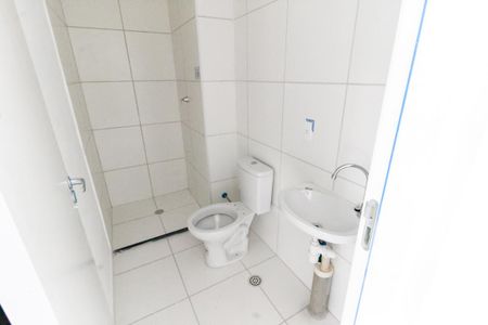 Banheiro de apartamento à venda com 2 quartos, 37m² em Vila Andrade, São Paulo