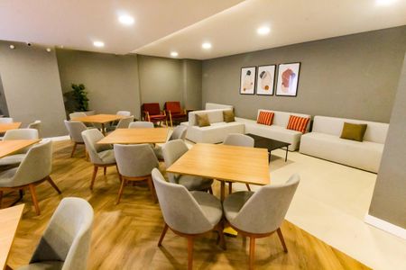 Apartamento à venda com 37m², 2 quartos e sem vaga Apartamento à venda com 37m², 2 quartos e sem vagaÁrea comum - Salão de festas