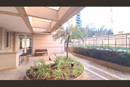 Apartamento à venda com 175m², 4 quartos e 4 vagasÁrea comum 