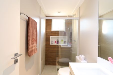 Apartamento à venda com 175m², 4 quartos e 4 vagasBanheiro da Suíte 3