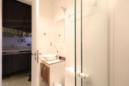 Apartamento à venda com 175m², 4 quartos e 4 vagasBanheiro Social