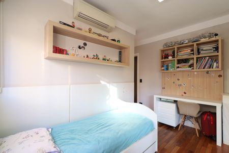 Apartamento à venda com 175m², 4 quartos e 4 vagasSuíte 3