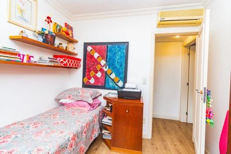 Apartamento para alugar com 133m², 3 quartos e 2 vagasQuarto 3