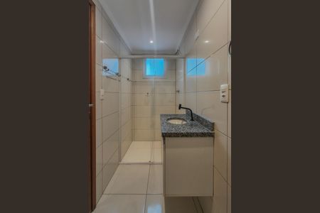 Apartamento para alugar com 80m², 2 quartos e 1 vaga Apartamento para alugar com 80m², 2 quartos e 1 vagaBanheiro da Suíte