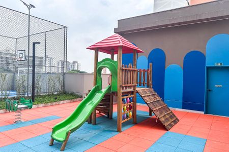 Apartamento à venda com 51m², 2 quartos e 1 vaga Apartamento à venda com 51m², 2 quartos e 1 vagaPlayground