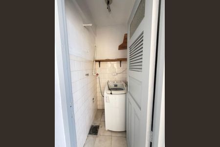 Lavanderia  de apartamento para alugar com 3 quartos, 87m² em Bom Fim, Porto Alegre