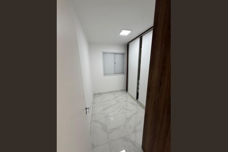 Apartamento para alugar com 52m², 2 quartos e 1 vagaQuarto