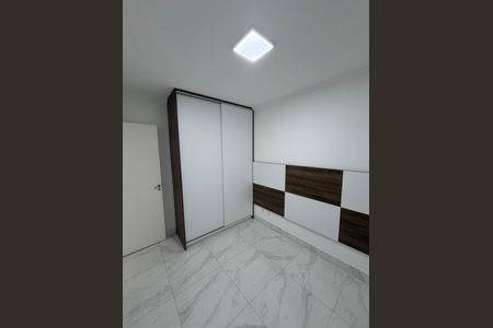 Apartamento para alugar com 52m², 2 quartos e 1 vagaQuarto