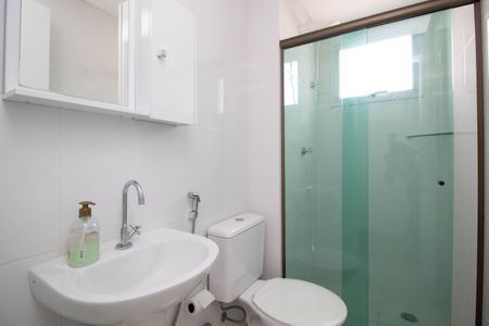 Apartamento à venda com 58m², 2 quartos e 1 vaga Apartamento à venda com 58m², 2 quartos e 1 vagaBanheiro da Suíte