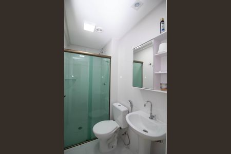 Banheiro de apartamento à venda com 2 quartos, 58m² em Vila Renata, Guarulhos