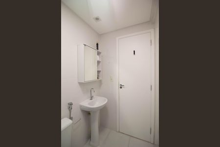 Apartamento à venda com 58m², 2 quartos e 1 vaga Apartamento à venda com 58m², 2 quartos e 1 vagaBanheiro