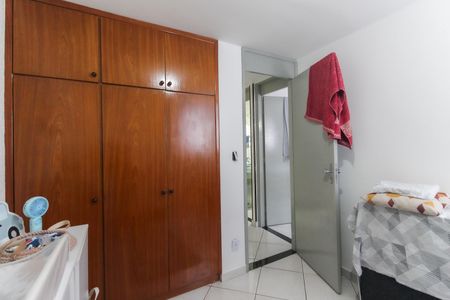 Apartamento à venda com 65m², 3 quartos e 1 vagaQuarto 2