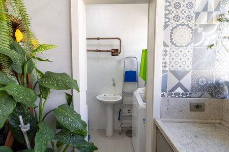 Apartamento à venda com 80m², 3 quartos e sem vaga Apartamento à venda com 80m², 3 quartos e sem vagaÁrea de Serviço