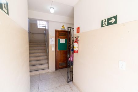 Apartamento à venda com 80m², 3 quartos e sem vaga Apartamento à venda com 80m², 3 quartos e sem vagaHall de entrada