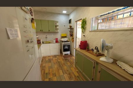 Casa à venda com 200m², 5 quartos e 2 vagasCozinha