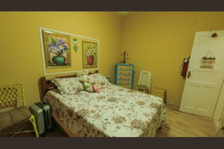 Casa à venda com 200m², 5 quartos e 2 vagasQuarto 2