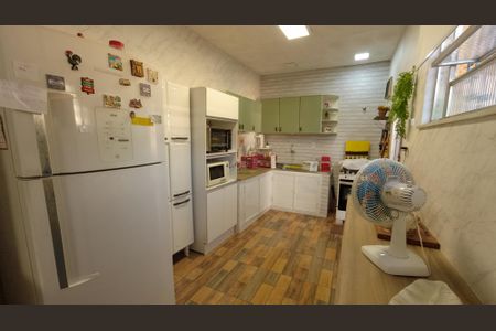 Casa à venda com 200m², 5 quartos e 2 vagasCozinha