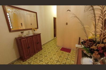 Casa à venda com 200m², 5 quartos e 2 vagasÁrea comum