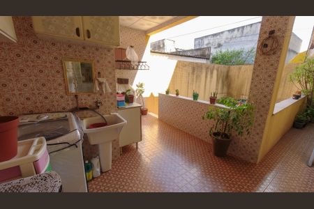 Casa à venda com 200m², 5 quartos e 2 vagasÁrea de Serviço